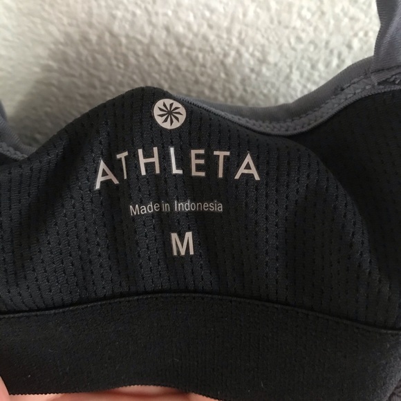 Athleta Ombré Harmonious Tank Top in Black & Gray - Picture 5 of 7